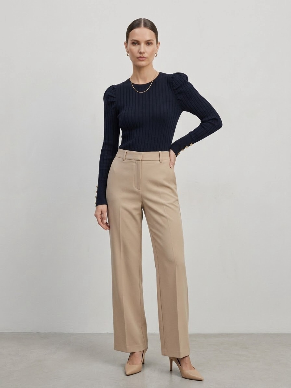Cliché Ribbed Puff Sleeve Crewneck Knit Top with Accent Buttons